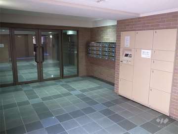 宅配ボックスと共用ポスト