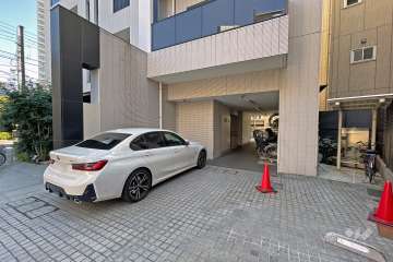 敷地内駐車場（屋外平面式）