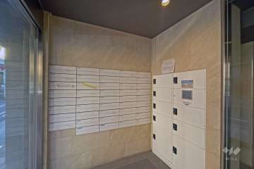 共用ポストと宅配ボックス