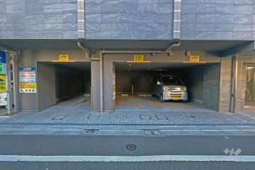 敷地内のコインパーキング