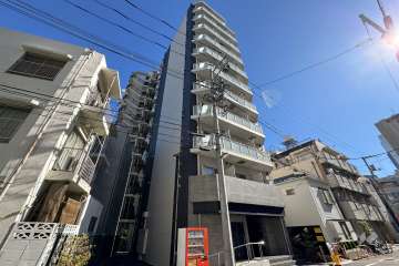 シーベック日暮里の外観（北西側から）