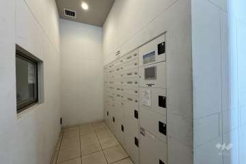 宅配ボックスと共用ポスト