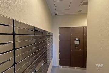 宅配ボックスと共用ポスト