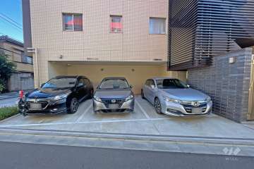 敷地内駐車場（屋外平面式）