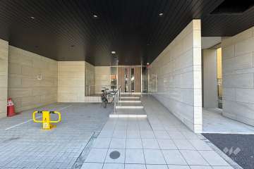 エントランスアプローチ