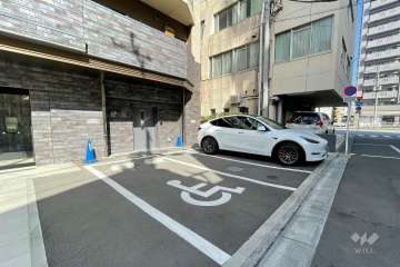 敷地内駐車場（屋外平面式）