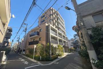 プレシス田端エアマークスの外観（北西側から）