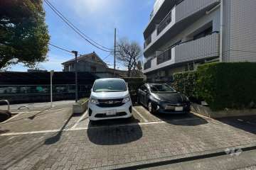 敷地内駐車場（屋外平面式）