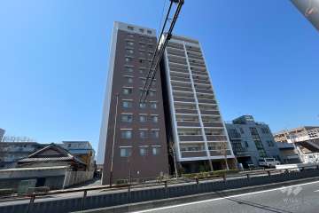 サンクレイドル竹ノ塚パラディナーレの外観（南東側から）