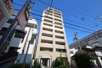 アリスト池田ステーションプレイスの外観（南東側から）