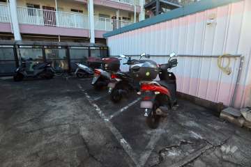 バイク置場