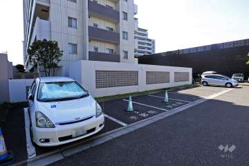 敷地内駐車場(屋外平面式)