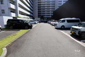敷地内駐車場(屋外平面式)