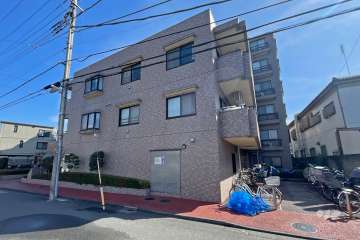 ライオンズマンション竹の塚第6の外観（北西側から）