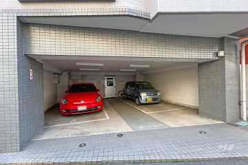 敷地内駐車場（屋内平面式）