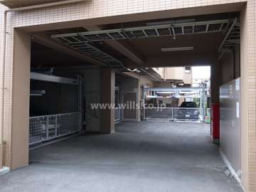 敷地内駐車場（機械式）