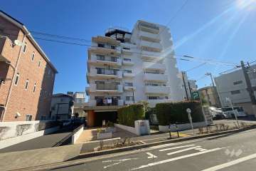 エクレール北千住の外観（北西側から）
