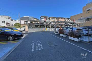 敷地内駐車場（屋外機械式）