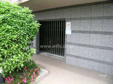自転車置場出入り口