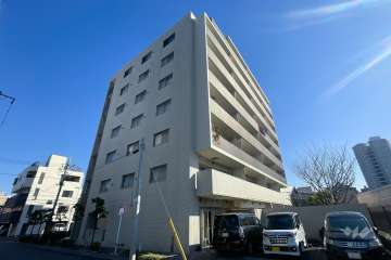 コスモプレイスグラシエの外観（北西側から）