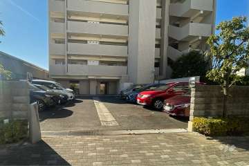 駐車場の出入り口