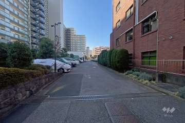 駐車場の出入り口