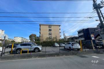 エステート五反野住宅の外観（西側から）