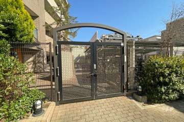 駐輪場の出入り口