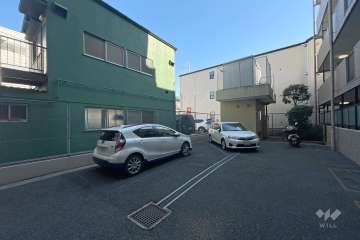 敷地内駐車場（屋外平面式）