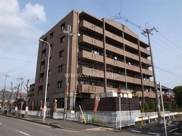 藤和シティホームズ池田パークサイドの外観（南西側から）