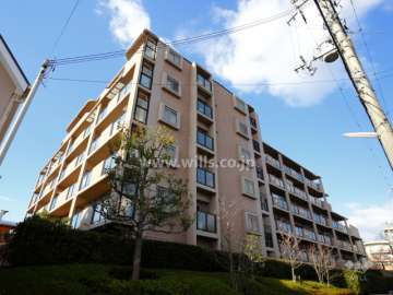 ユニハイム池田旭丘の外観（南東側から）