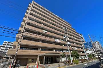 ファミール亀有壱番館の外観（南西側から）