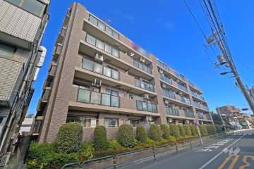 モリス東綾瀬公園の外観（南側から）