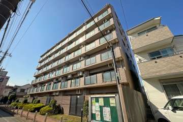ライオンズマンション東綾瀬公園第２の外観（南東側から）