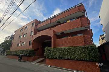 ロイヤルハイツ東綾瀬公園の外観（北東側から）