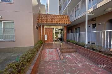 エントランスアプローチ