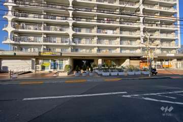 敷地内のテナント