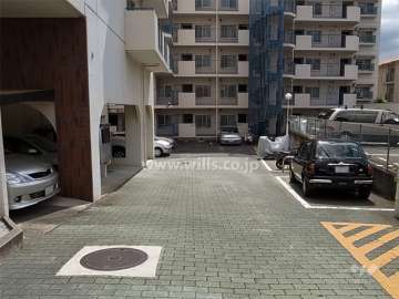 敷地内駐車場