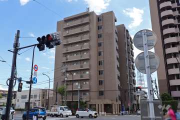 グランリシェス青井の外観（北西側から）