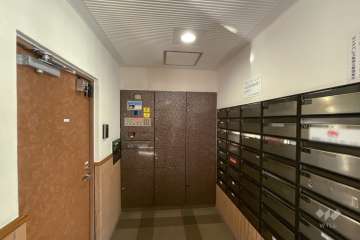 宅配ボックスと共用ポスト