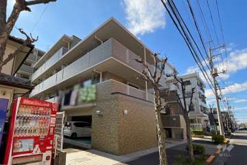 ダイアパレス北綾瀬3の外観（北東側から）