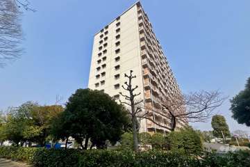 ボナハイツ中川の外観（南西側から）