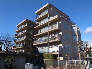 日商岩井池田住吉マンションの外観（南東側から）