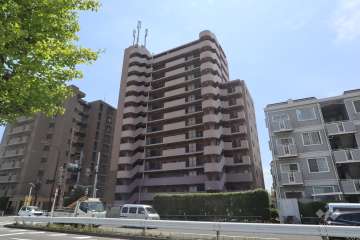 モアステージ五反野の外観（北西側から）