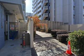 敷地の出入り口