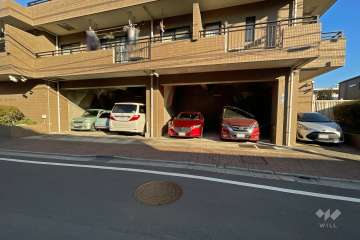 敷地内駐車場（屋内平面式・屋外平面式）