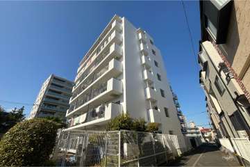 梅島芙蓉ハイツの外観（南東側から）