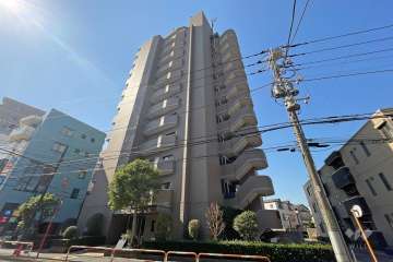 バームステージ梅島の外観（北東側から）