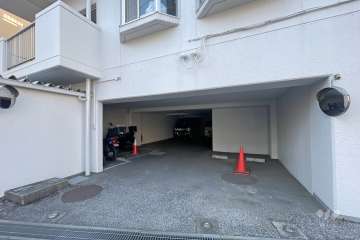 敷地内駐車場（屋内平面式・屋外平面式）