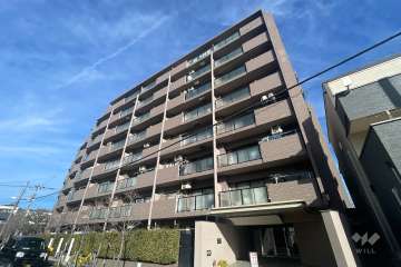 藤和シティホームズ西新井の外観（南東側から）